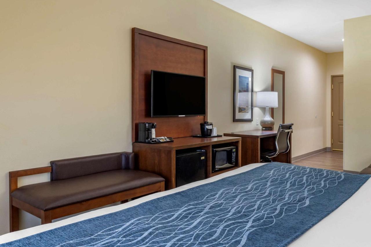 Comfort Inn & Suites High Point - Archdale מראה חיצוני תמונה