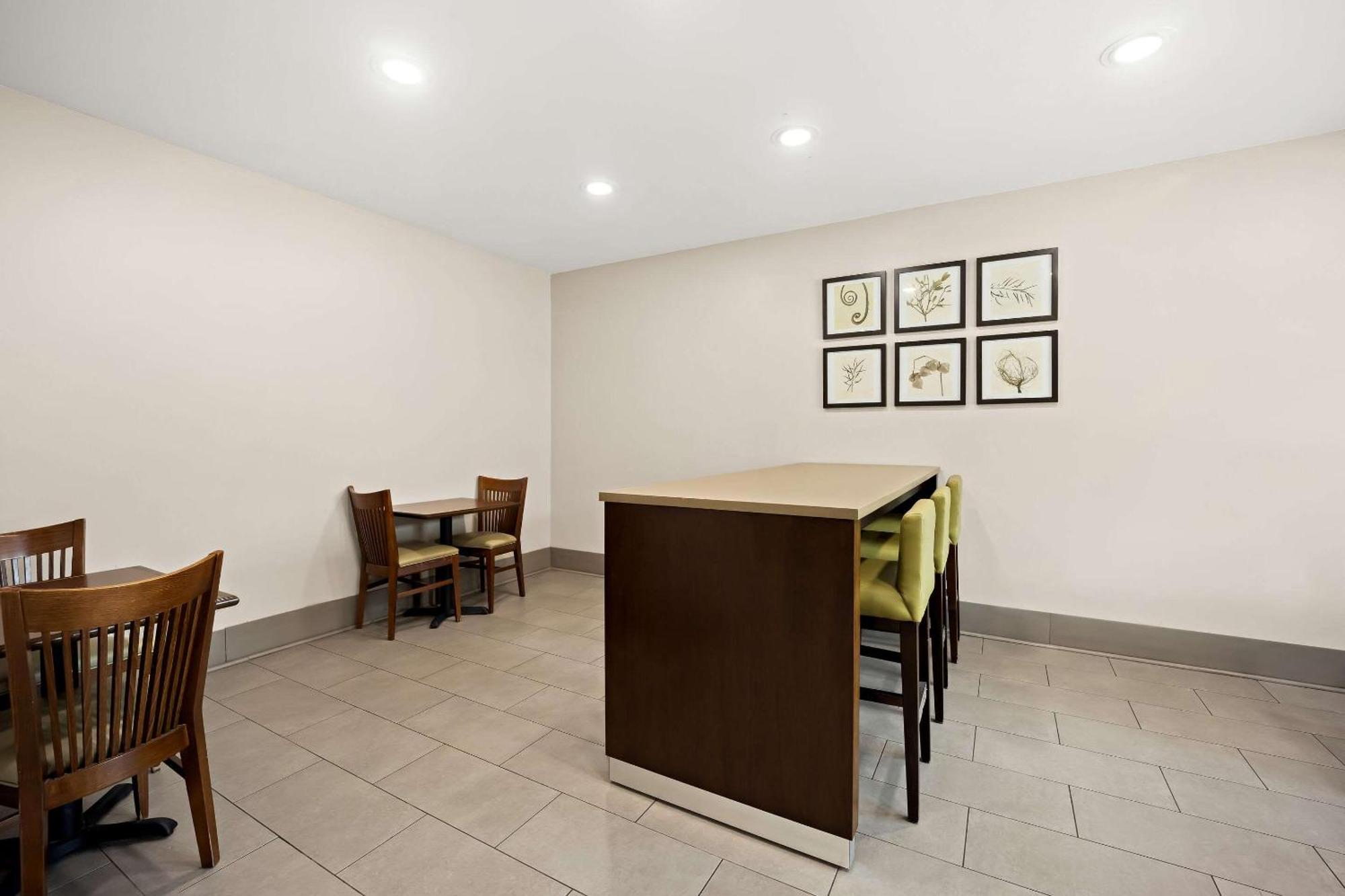 Comfort Inn & Suites High Point - Archdale מראה חיצוני תמונה