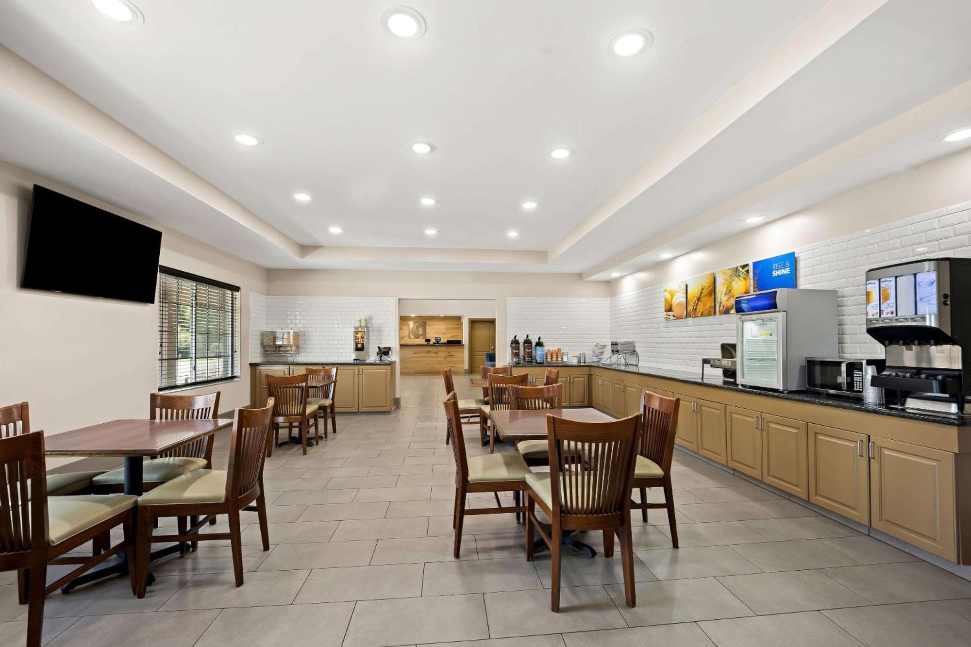 Comfort Inn & Suites High Point - Archdale מראה חיצוני תמונה