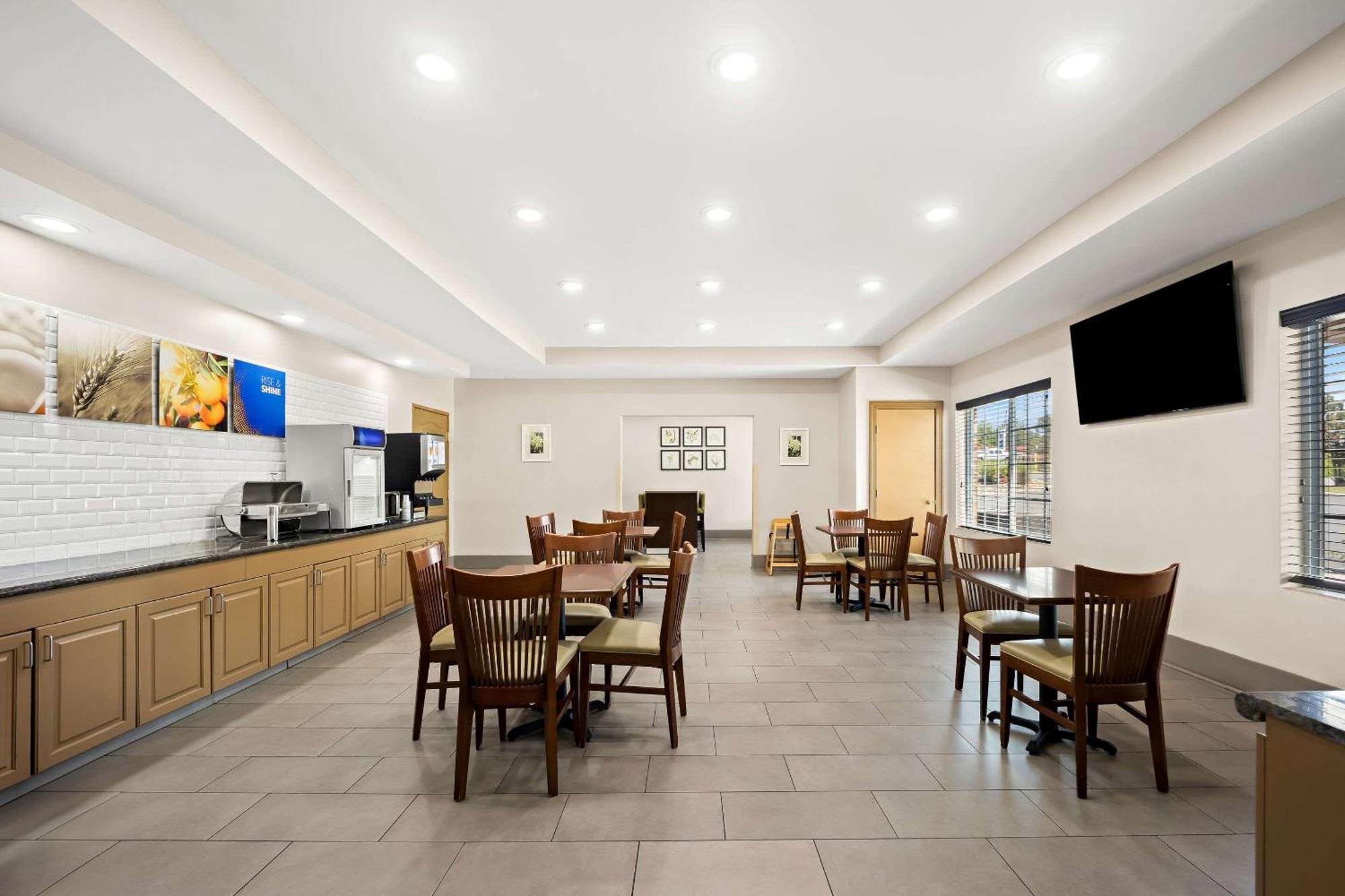 Comfort Inn & Suites High Point - Archdale מראה חיצוני תמונה
