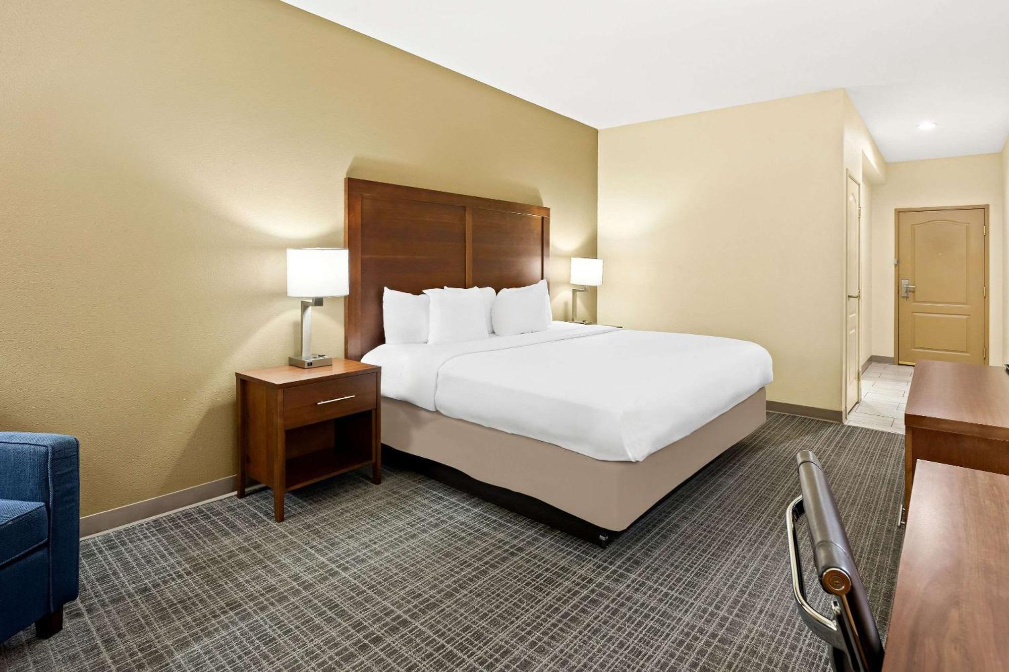 Comfort Inn & Suites High Point - Archdale מראה חיצוני תמונה