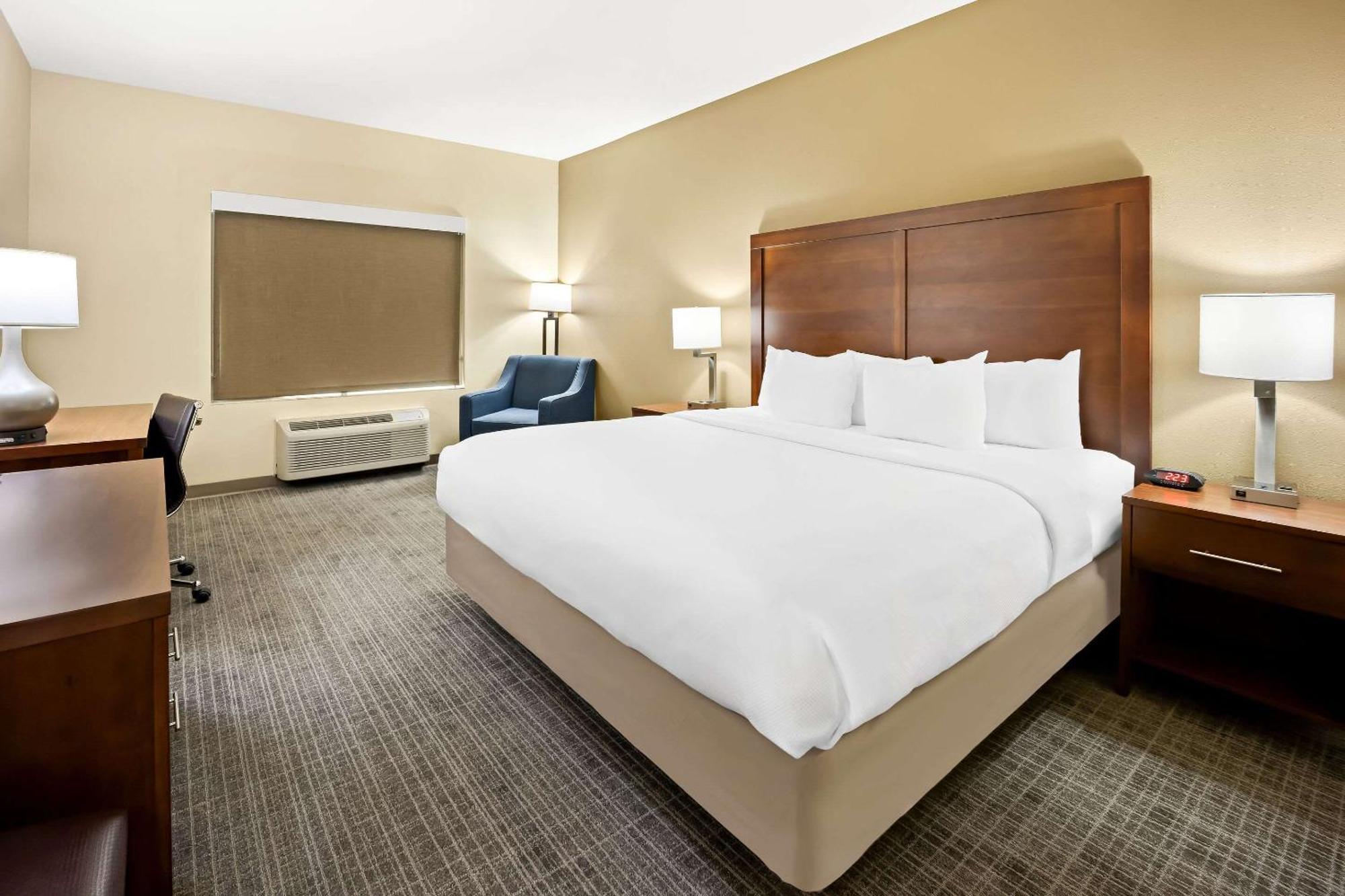 Comfort Inn & Suites High Point - Archdale מראה חיצוני תמונה
